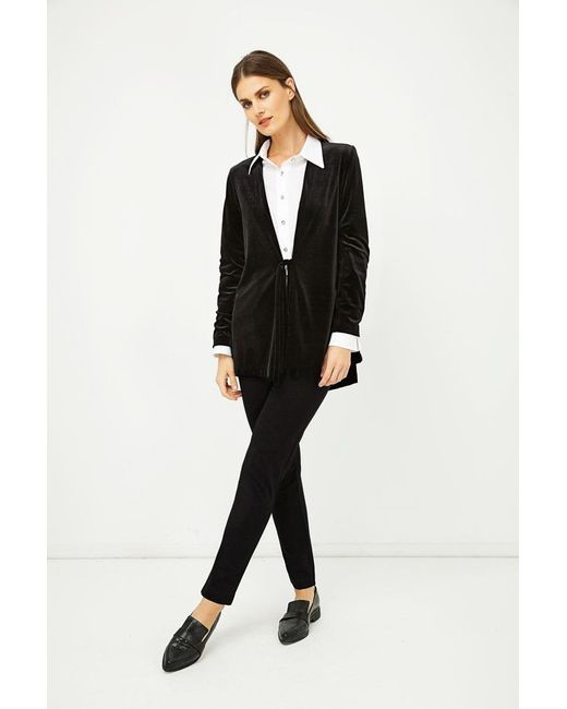 Conquista Black Velvet Cardigan With Ties