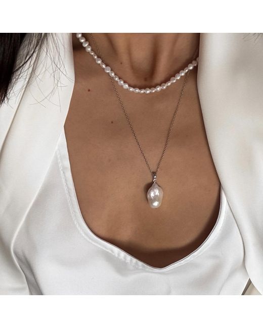 Pearl Code Metallic Iconic Pendant-Filled Chain Necklace With Freshwater Baroque Pearl
