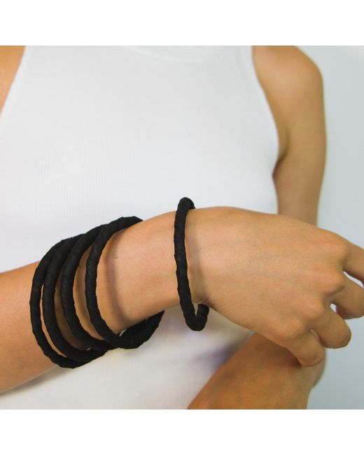 WAIWAI Black Stackable Bangle Leather Bracelet