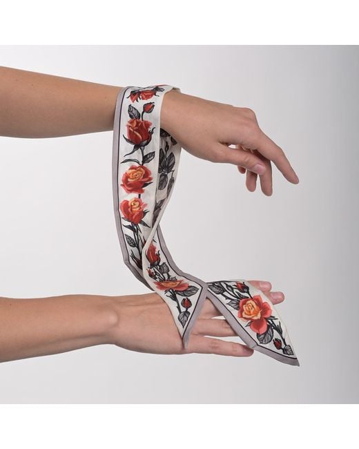 Silk&Soul White Rose Twilly