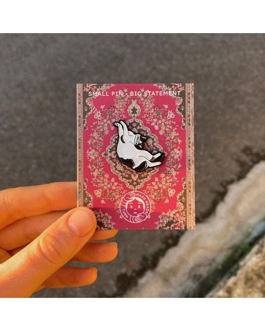 Make Heads Turn Black Enamel Pin Look