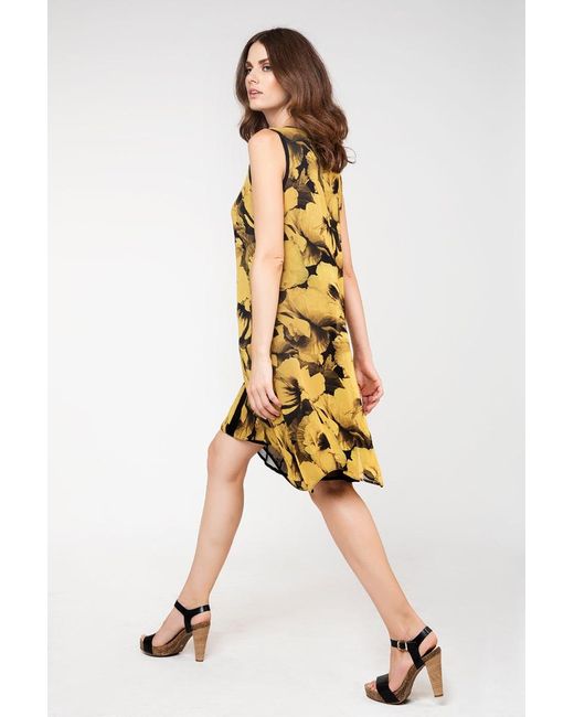 Conquista Yellow Sleeveless Double Layer Dress
