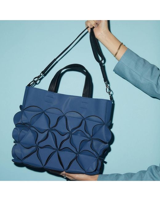 ELEMOOD_Japan Blue Blossom Shoulder Bag