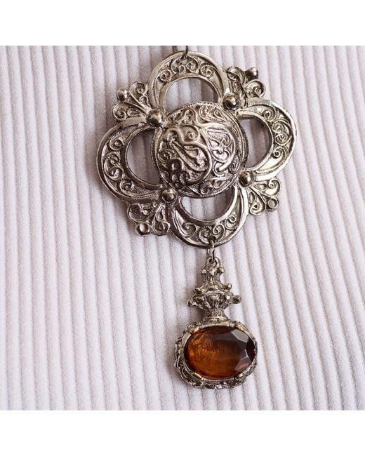 Caramel Vintage Jewellery Metallic Ornate Amber Pendant Necklace