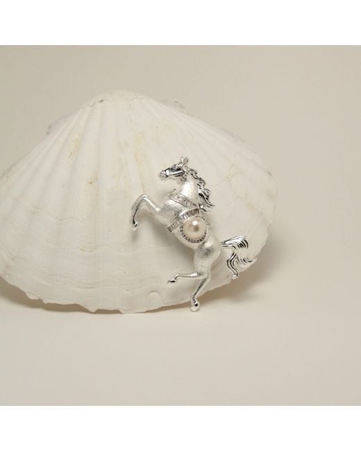Ninemoo White Gallant Stallion Pearl Brooch-Pendant