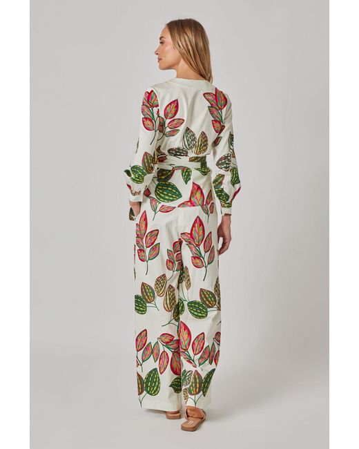 Marianna Déri White Palazzo Pants With Leaf Print And Tie Belt