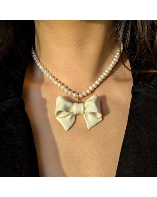 H2 Studio White Bowtie Maniac Large Ceramic Bowtie Round Freshwater Pearl Necklace