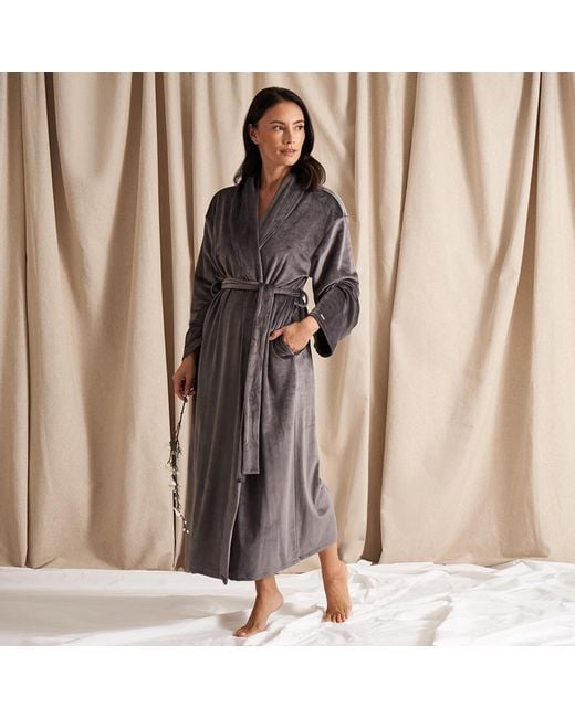 Pretty You London Black Velour Longline Robe