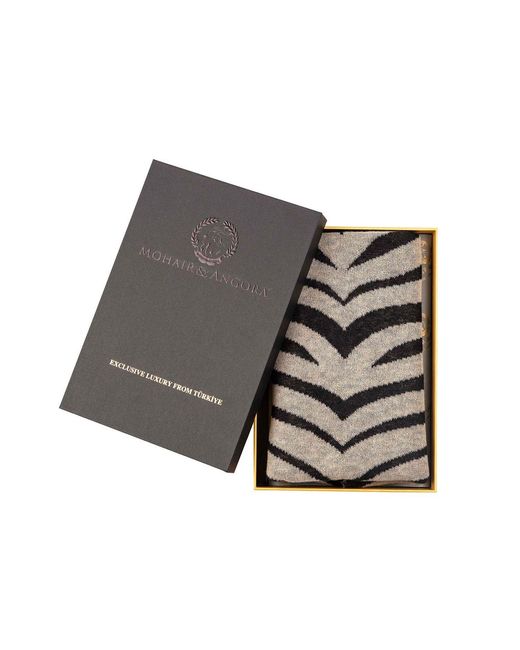 Mohair&Angora Black Tiger Shawl