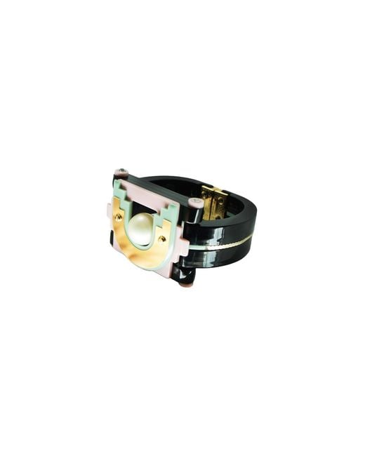 Gissa Bicalho White Handmade Acrylic Bracelet Maya