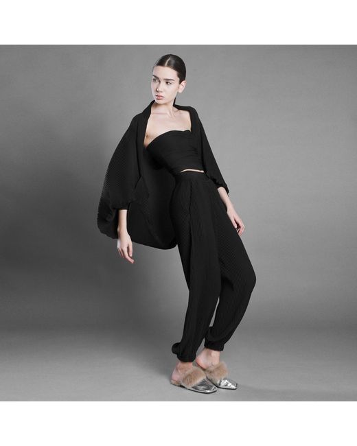 Silvia Serban Black Pleated Crepe Scarf-Shawl