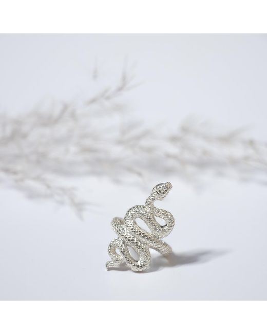 Zoe & Morgan Metallic Hand-Carved Recycled Silver Snake Ring