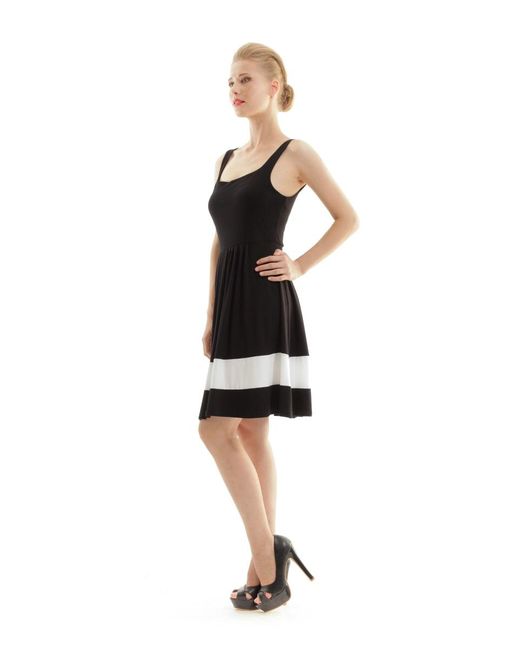 Conquista Black Contrast Panel Detail Dress