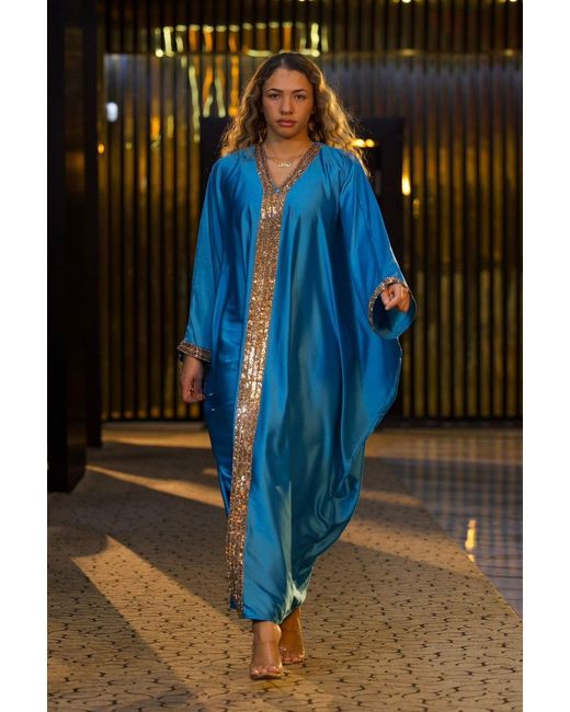 Mansion 28 Blue Persian Premium Luxbaya