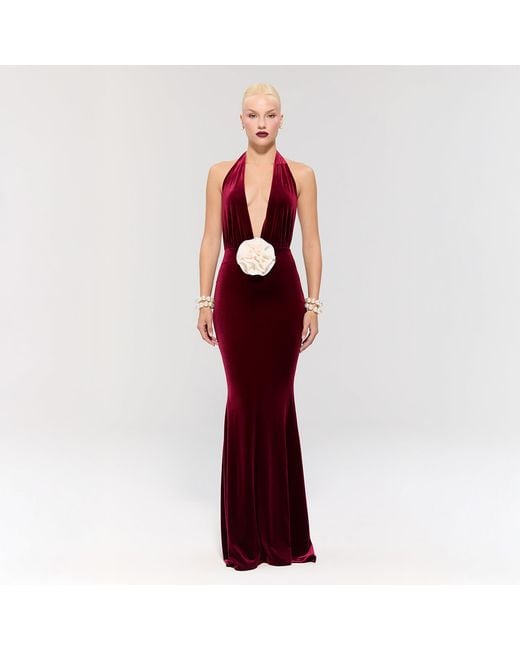 Nur Karaata Red Alhambra Burgundy Gown