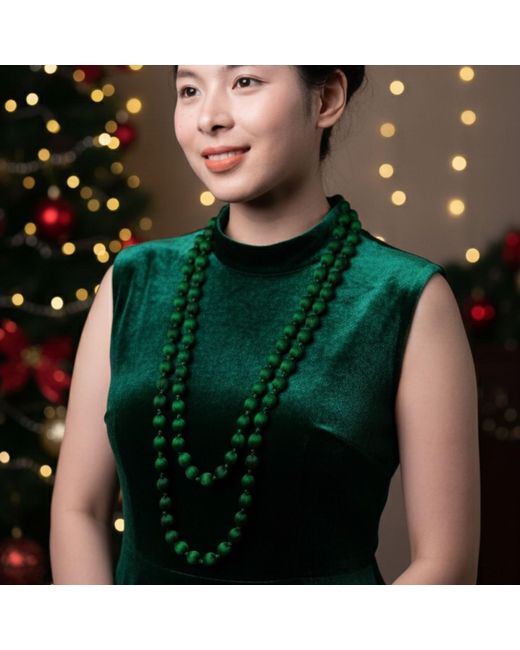 Silk and Bears Green Emerald Silk Bead Necklace – Hand-Wrapped & Knotted