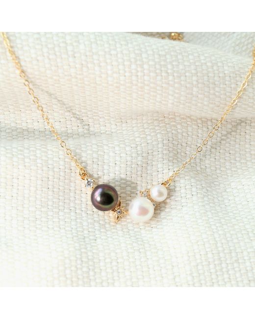Ninemoo Metallic Eclipse Pearl Necklace