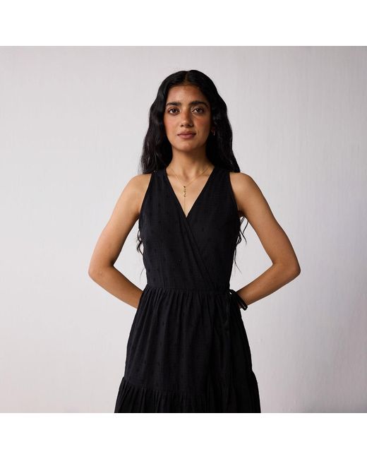 REISTOR Women's Black Sleeveless Embroidered Wrap Dress With Tiers