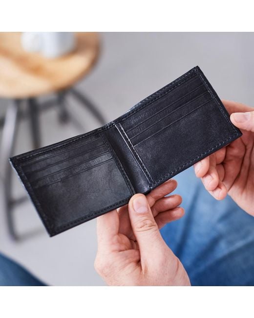 VIDA VIDA Black Classic Leather Card Wallet for men