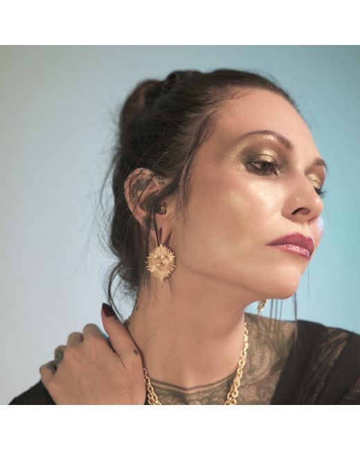 IN CAUDA VENENUM Metallic Akasha Earrings