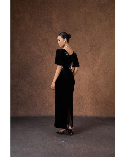 Silk and Bears Black Hand-Embroidered Silk Velvet Puff-Sleeve Maxi Dress — Floral — Velvet Atelier