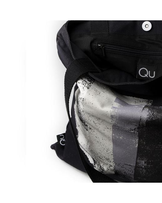 Qu Black Rollers Canvas Tote Bag