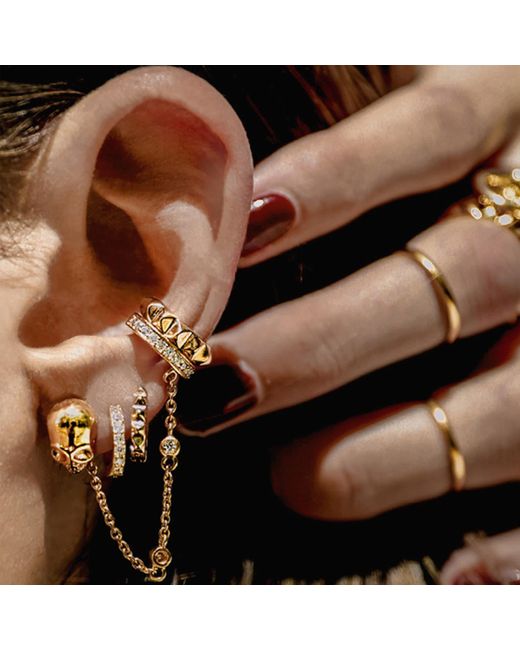 SALLY SKOUFIS Metallic Honeycomb Huggie Earrings for men