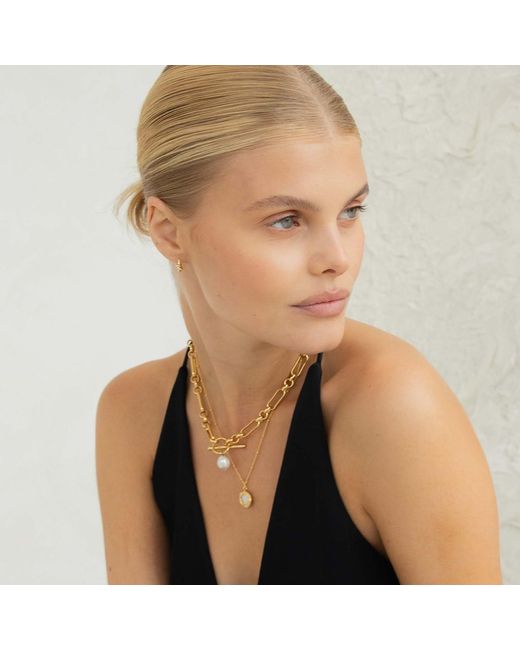 Arctic Fox & Co. Metallic Molten Chunky Chain Pearl Necklace