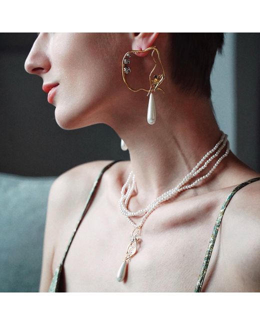 Retro Chic Metallic Lily Of The Valley Necklace