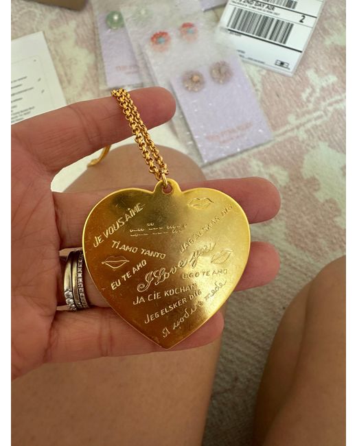 The Pink Reef Metallic Louve Heart Necklace