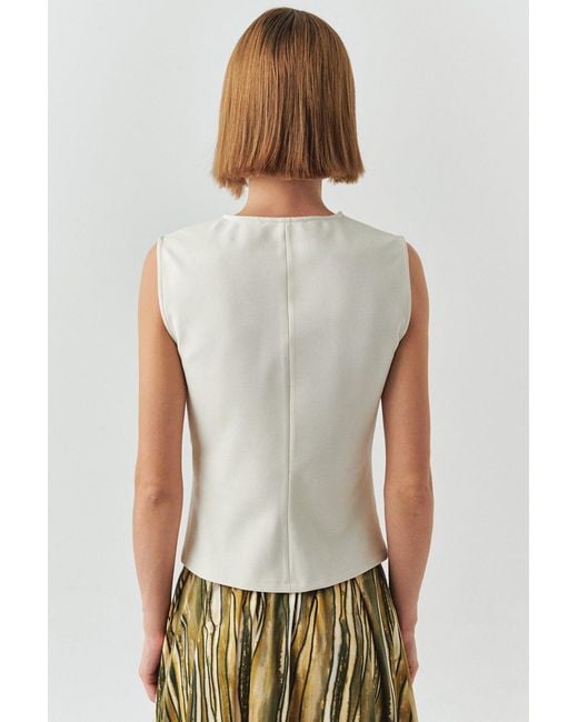 Exquise White Neutrals Baylor Sleeveless Knit Blouse