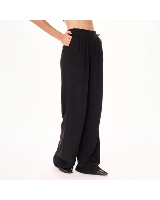 Mandragora Black Linen And Viscose High-Waisted Pants With Flowing, Wide Legs -Ora