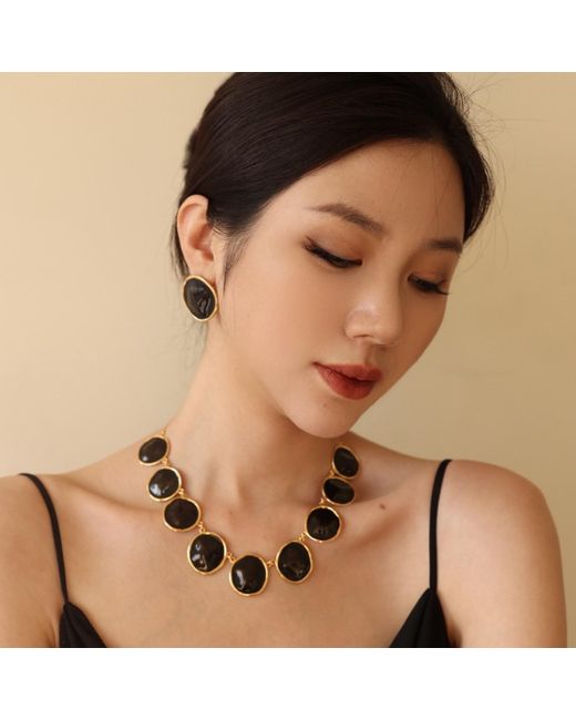 Retro Chic Multicolor Enamel Ripple Necklace