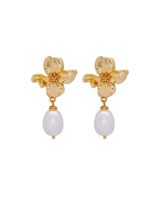 VALERIE CHIC Metallic Crystal Dogwood Flower Pearl Earrings