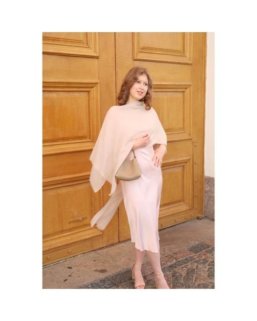 Fiora Muse Pink Ultralight Cashmere Shawl
