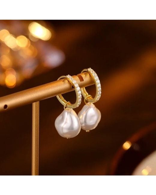 Angel Barocco White Detachable Diamond Huggie Baroque Pearl Earrings