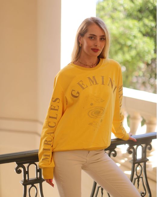 Miracles Manifester Yellow Oversized Embroidered Gemini Sign Sweatshirt