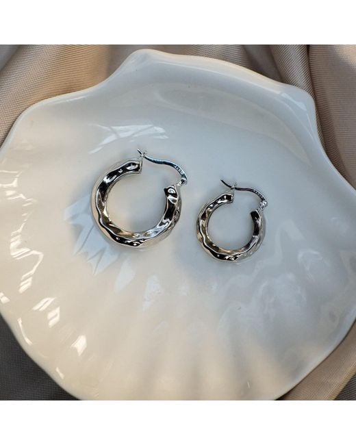 Aaria London Metallic Chateau Hoops