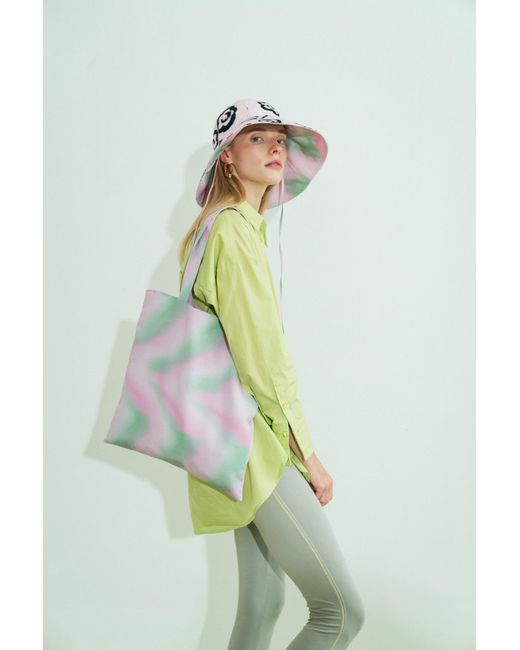 Lost Pattern Pink Day Dream Tote Bag