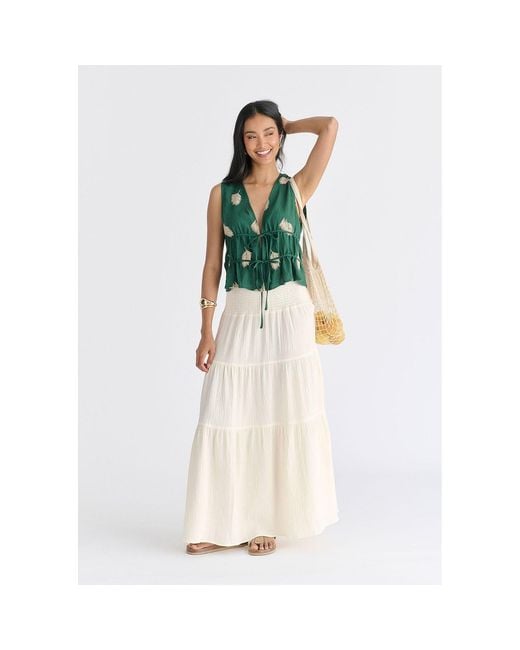 Paisie Green Leaf Embroidered Tie Front Waistcoat