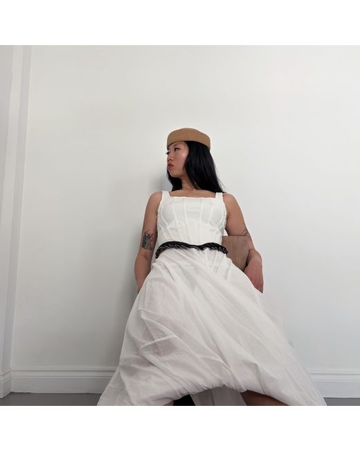 London Atelier Byproduct White Asymmetric Twisted Ballon Skirt