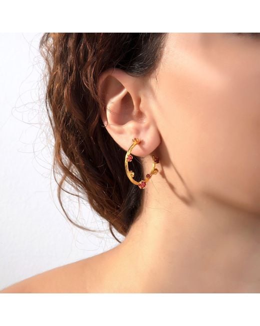 Milou Jewelry Red Small Flower Hoop Earrings