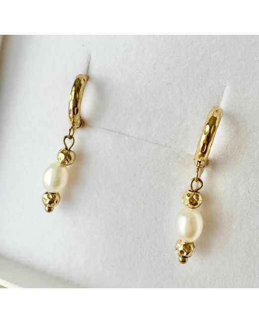 Evie Jewelry Metallic Midnight Run Pearl Huggie Hoop Earrings