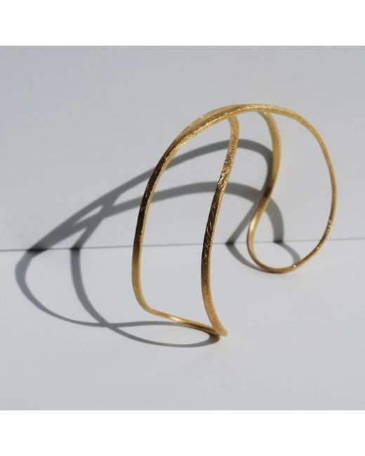 Joidart Metallic Golden Bracelet Embolic