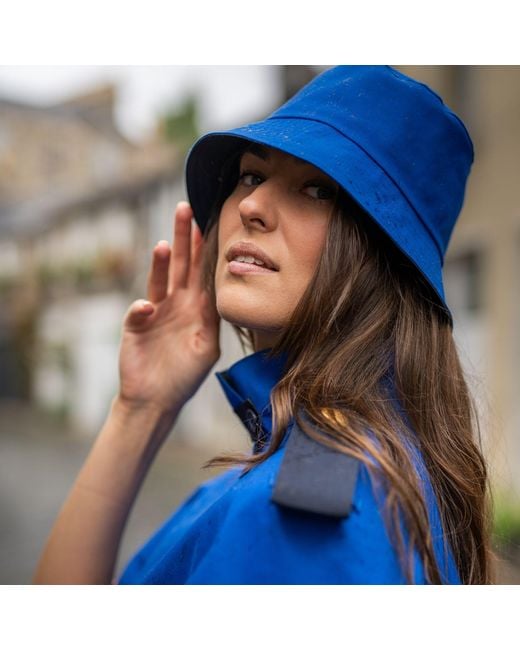 BEIRA Blue Rosa Royal Waterproof Bucket Hat