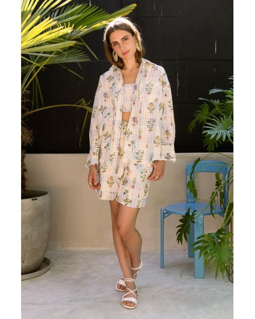Em & Shi White Healing Herbs Shirt