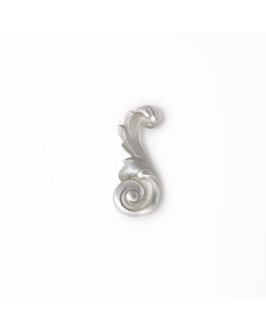 Gabriella Alicia White The Acanthus Brooch