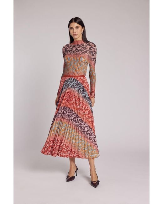 Wild Cosmos Red Sienna Bohemian Honeycomb Texture Top