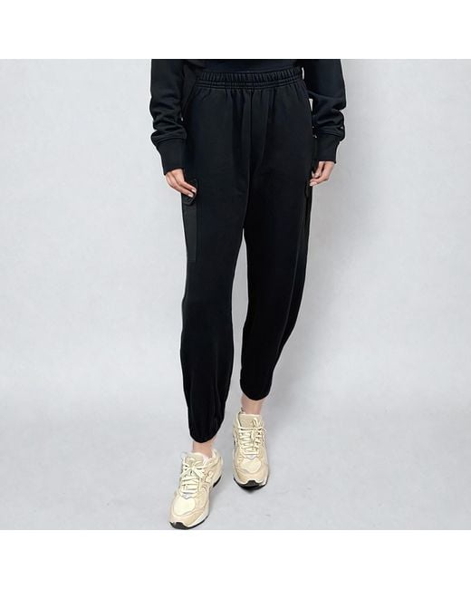 Kapture Black Travel Jogger Pants
