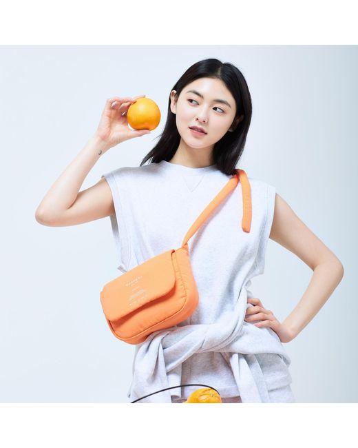 MARHEN.J Orange Air Small